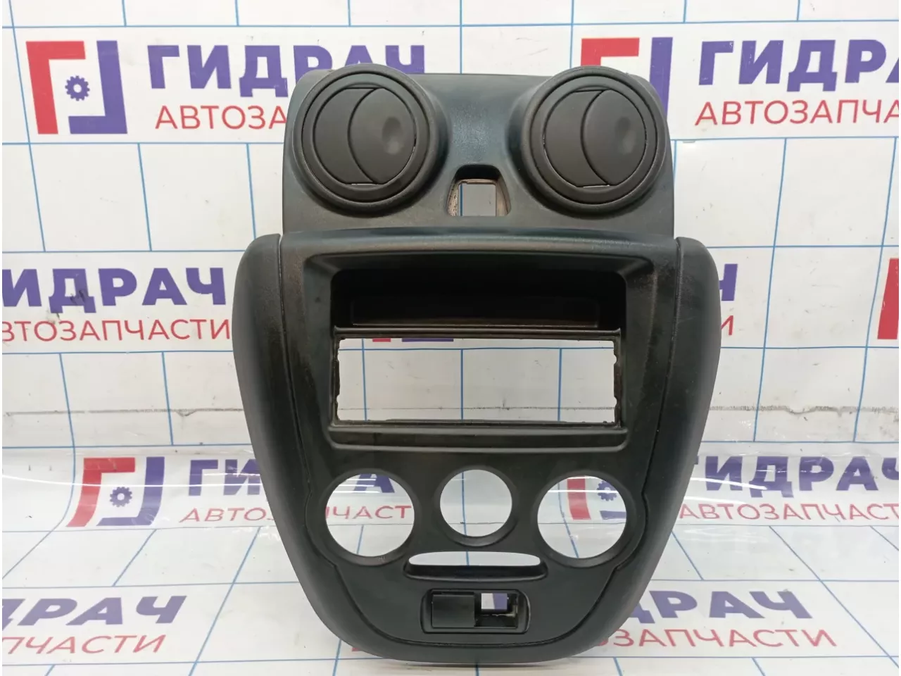 Накладка торпедо Lada Granta 2190-5326014-20